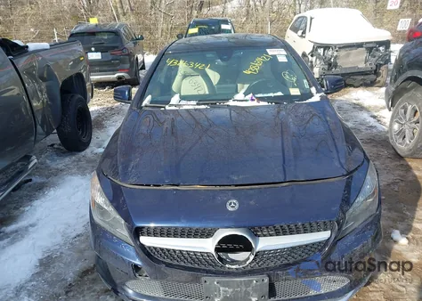 2018 Mercedes-Benz Cla 250 4Matic z USA, uszkodzony, nr VIN WDDSJ4GB0JN652907